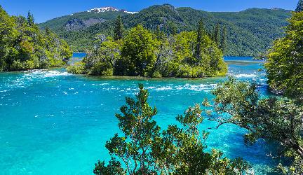 Parque nacional Los Alerces,Lago Menendez, Argentina