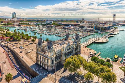 Vistas del recuperado Port Vell de Barcelona