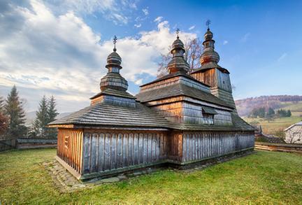 Iglesia de madera de Bodruzal en Eslovaquia