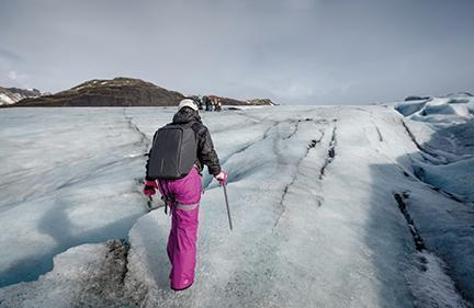 Caminado por un glaciar