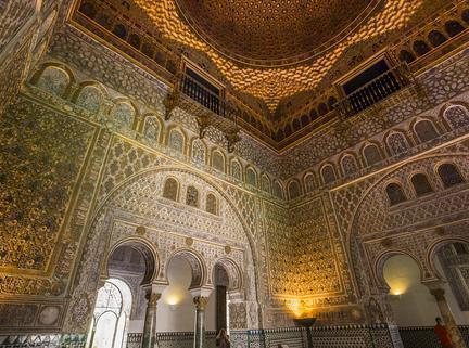 Belleza del interior del Alcazar de Sevilla
