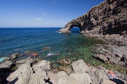 Arco del Elefante, una de las bellezas naturales gracias a los siglos de erosión de la roca