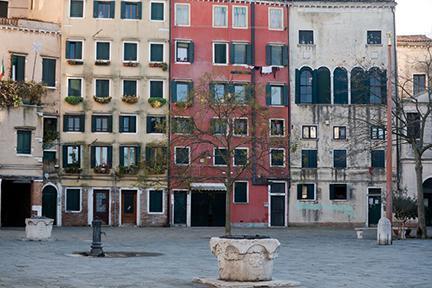 Plaza del antiguo barrio judío de la ciudad de Venecia