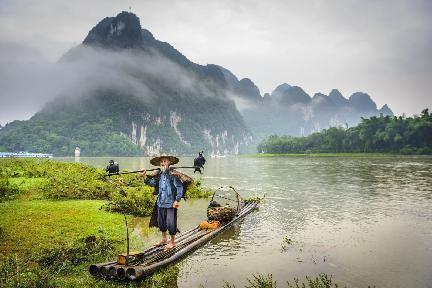 Pescador en el rÃ­o Li