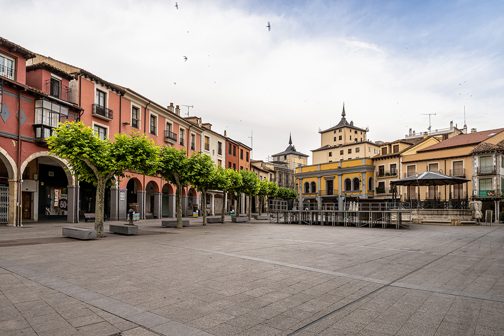 Plaza de Aranda de Duero en la provincia de Burgos