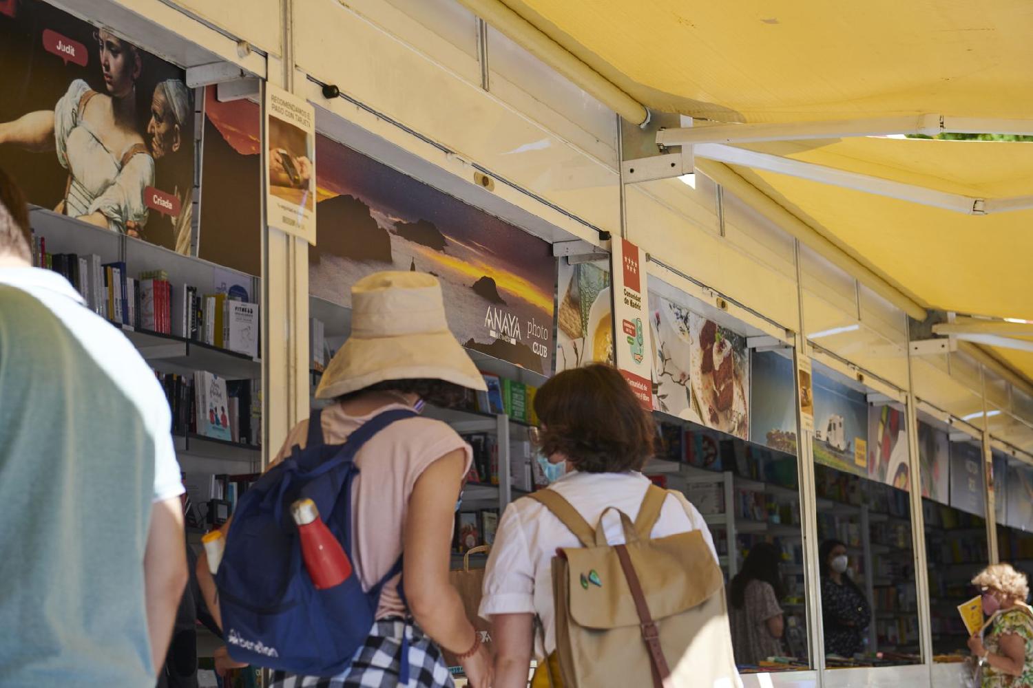 Caseta de Anaya Touring en la Feria del Libro