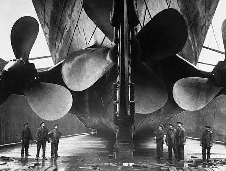 El Titanic en los astilleros durante su construcción