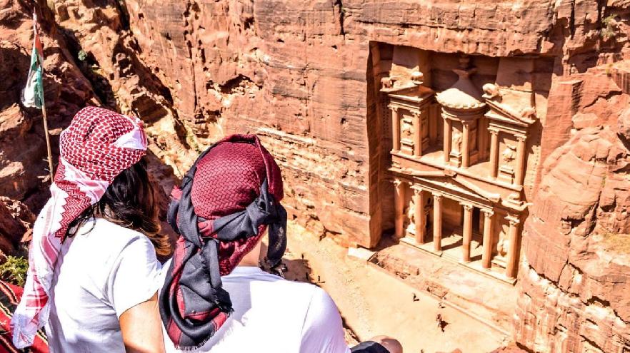 Viaja a Petra y descubre su magia milenaria 